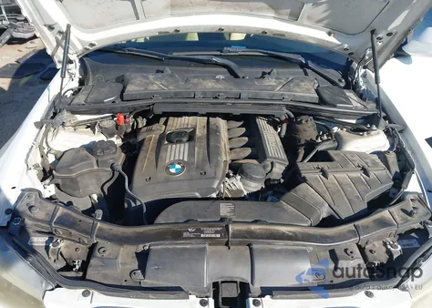 2011 BMW 328I z USA, uszkodzony, nr VIN WBAPH7C58BA802362